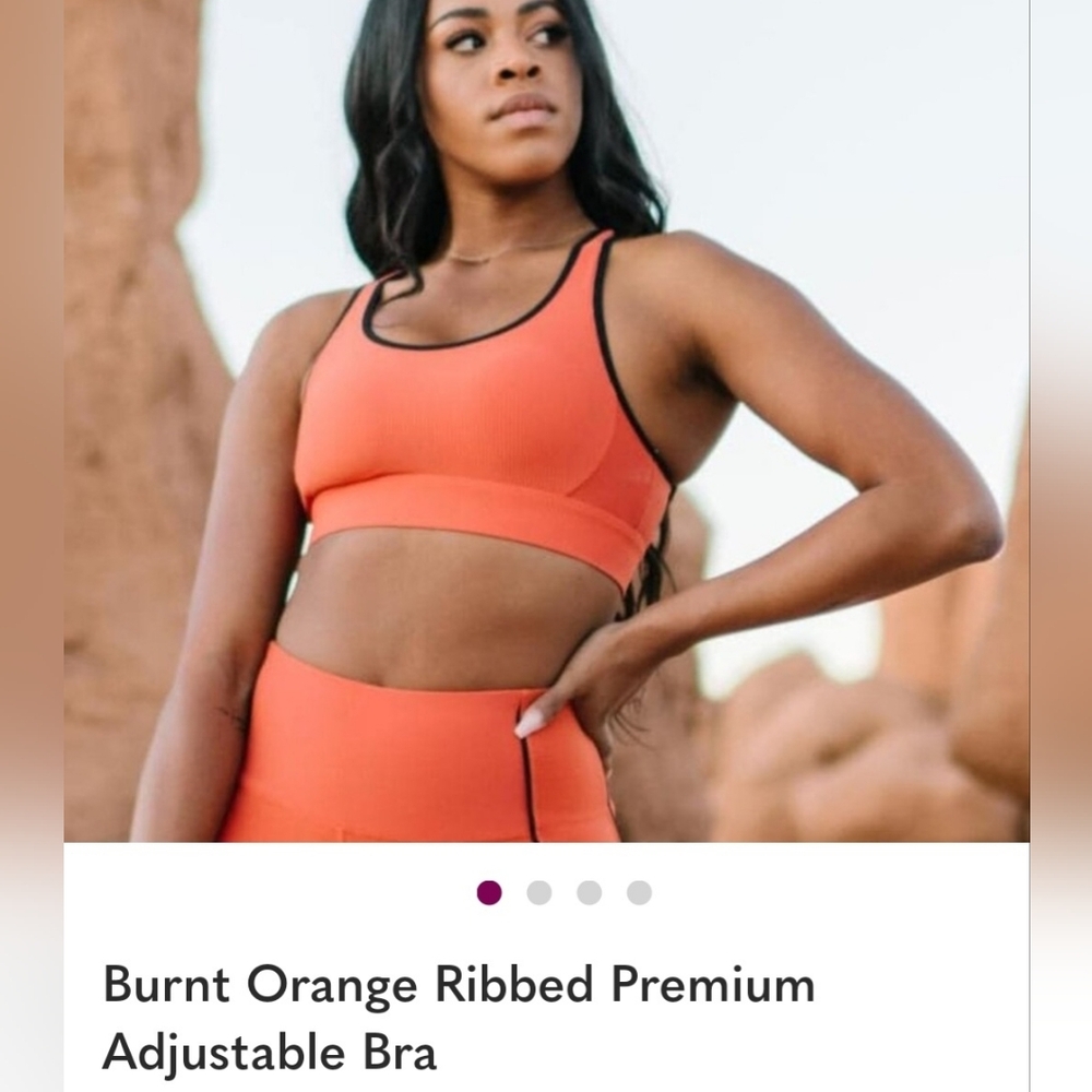 Zyia Burnt Orange Ribbed Premium Adjustable Bra Size Large EUC
